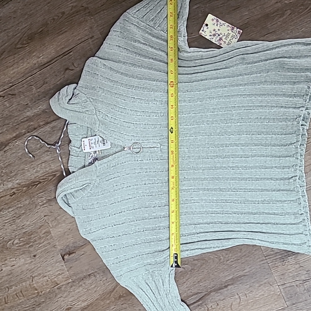 PINK REPUBLIC BRAND JUNIOR WOMEN'S SWEATER MINT GREEN SIZE SMALL - Picture 9 of 14